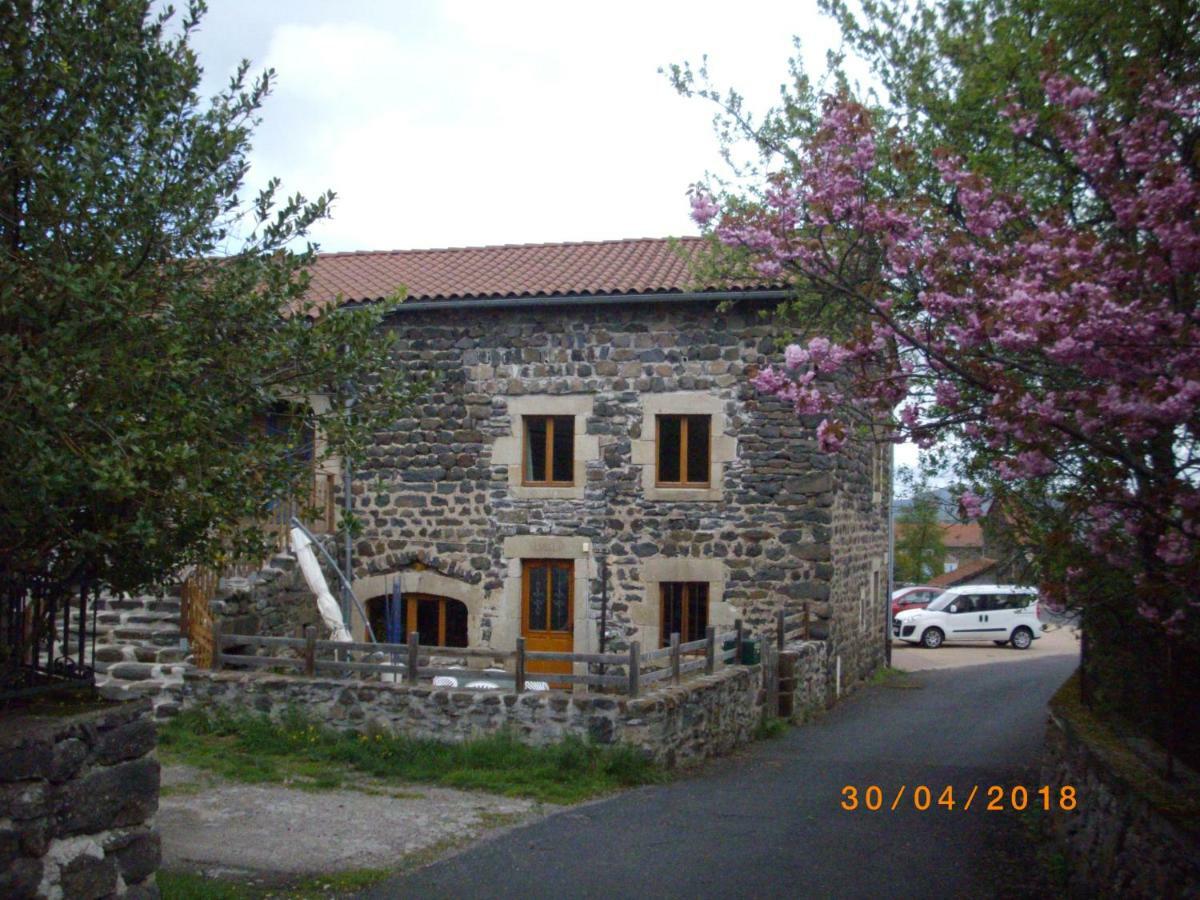 Maison Mouilhade Chaspuzac ภายนอก รูปภาพ